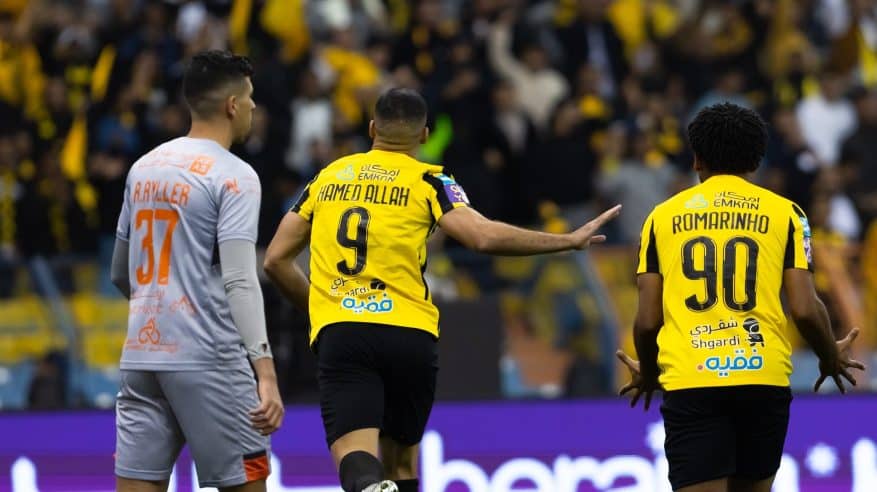 الاتحاد يتفوق على الفيحاء في الشوط الأول