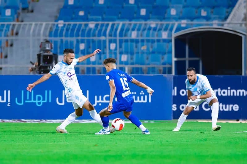 الهلال ضد أبها