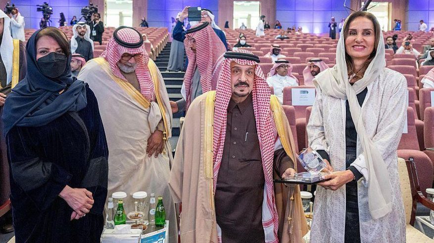 أمير الرياض يفتتح مؤتمر الزهايمر الدولي: مناسبة علمية دقيقة