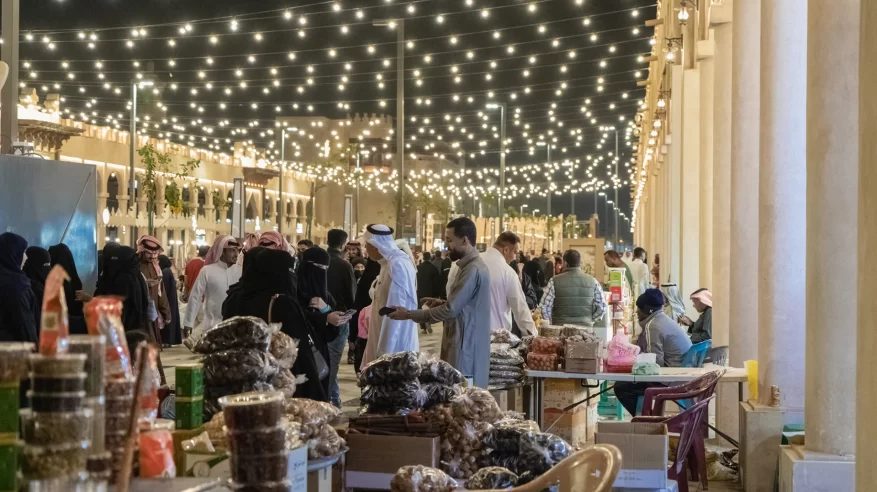 سي إن إن تبرز أجواء رمضان المُمتعة بسوق القيصرية