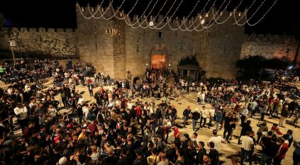 رمضان في القدس..اعتقالات واقتحامات لباحات الأقصى