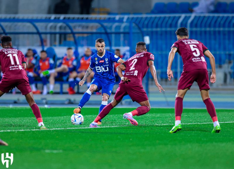 الهلال والاتفاق - ميشايل