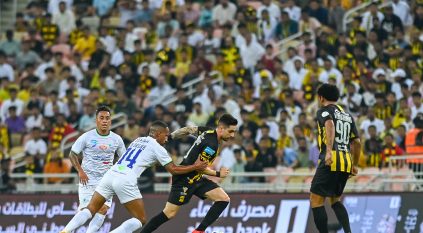 الاتحاد يُعاني على ملعب الفتح