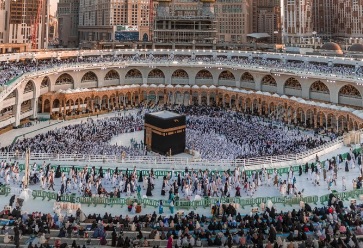 مشاهد جمالية من المسجد الحرام ليوم 11 رمضان