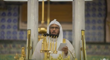 خطيب المسجد النبوي: الاعتداء على المقدسات جريمة لا تغتفر