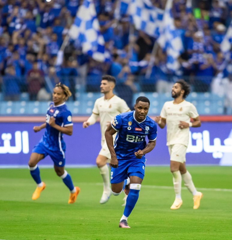 إيغالو ضد النصر