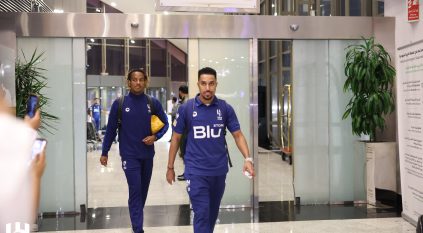 الهلال يصل جدة استعدادًا لمواجهة الاتحاد