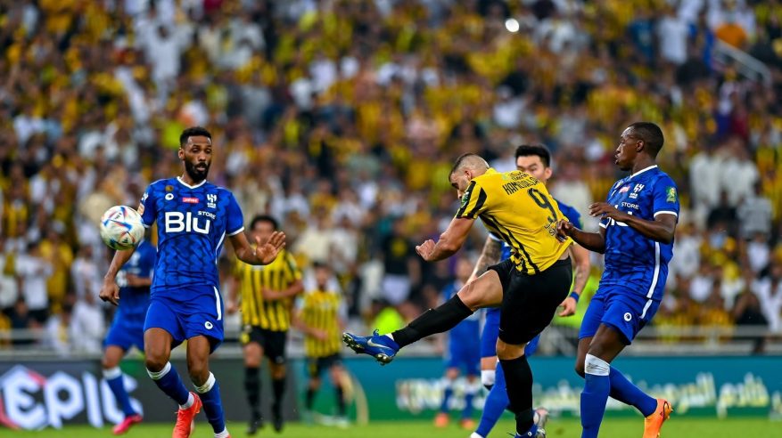 صفقة تبادلية نارية بين الهلال والاتحاد