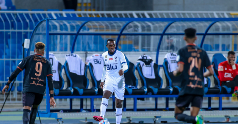 الهلال والشباب - سعود عبدالحميد