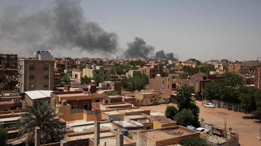 بريطانيا تنهي عمليات إجلاء رعاياها من السودان غدًا