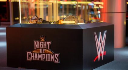 عِشْ أجواء النجومية وقابل نجوم WWE في مدينة الأبطال