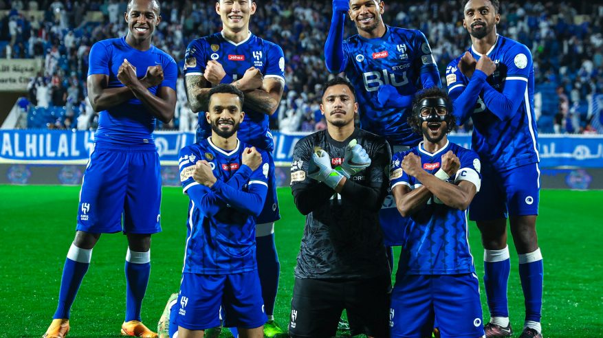 نجم الهلال يقترب من الدوري الإماراتي