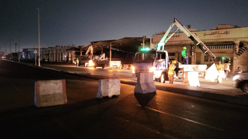 إغلاق سوق الصواريخ في جدة بـ الصبات الخرسانية