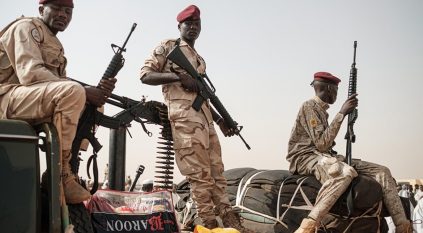 الدعم السريع يأسر 700 جندي من الجيش السوداني