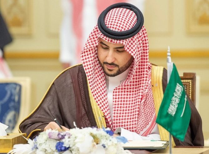 السعودية توقع عقدي استحواذ على مسيرات تركية