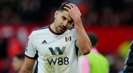 أرقام خرافية لـ Mitrovic دفعت الهلال للتفكير في ضمه