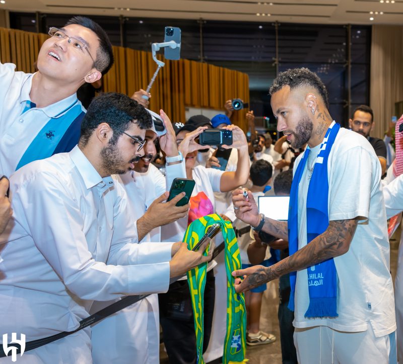 نيمار لاعب الهلال الجديد في الرياض