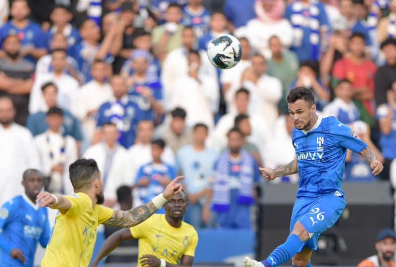 ميشايل - الهلال والنصر