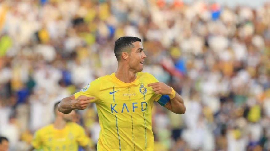 كريستيانو رونالدو يمنح النصر التقدم ضد الرجاء