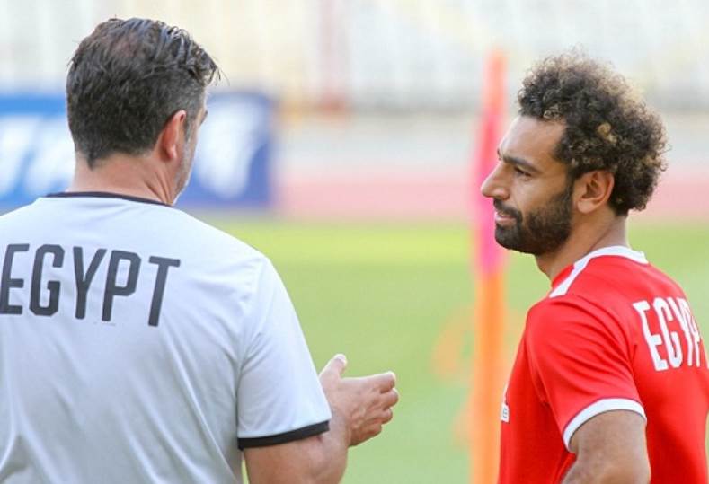 فيتوريا ومحمد صلاح