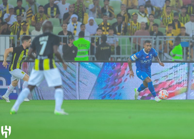 الهلال والاتحاد - مالكوم - خبر أبيض أبيض