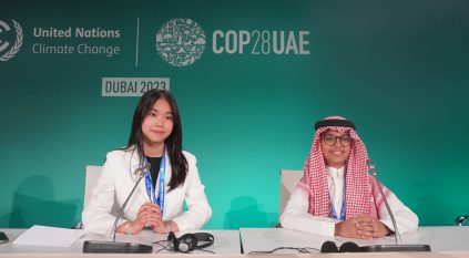 طلاب فايف ون توك يتحدثون إلى العالم عبر (COP28)