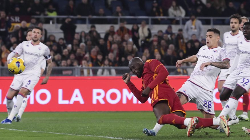 روما يسقط بفخ التعادل أمام فيورنتينا