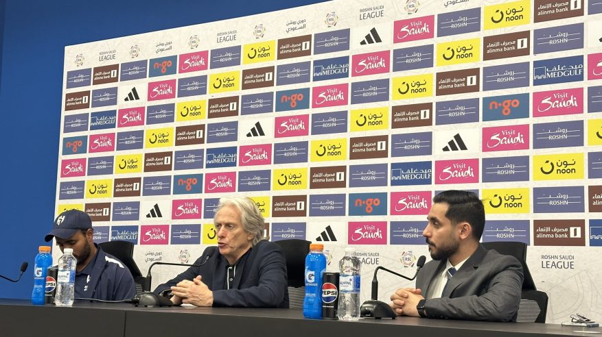 مفاجأتان صادمتان من جيسوس لجماهير الهلال