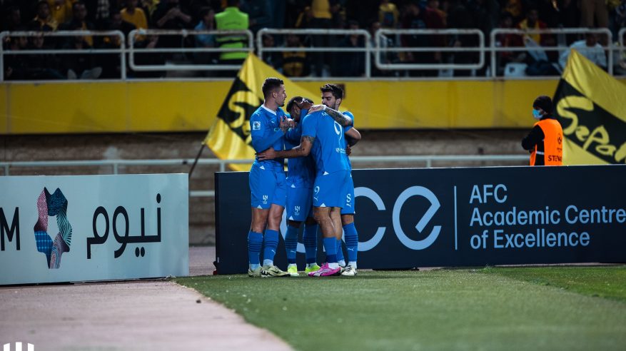 رأسية ميتروفيتش تمنح الهلال التقدم