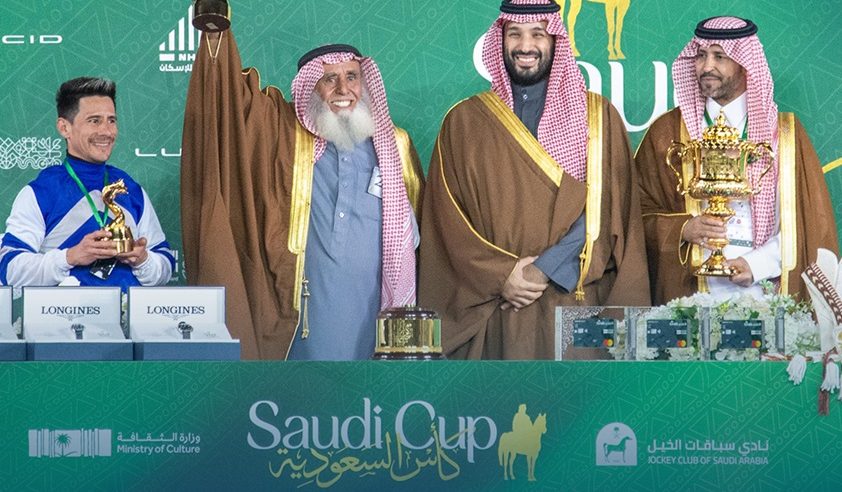 ولي العهد يتوج الفائزين بكأس السعودية 2024