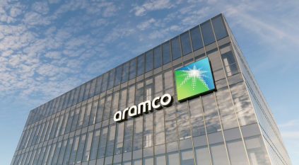 أرامكو تبرم صفقة بـ7.39 مليار دولار للاستحواذ على رينو وجيلي