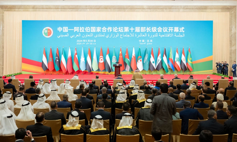 المنتدى العربي الصيني يجسد نموذجًا لبناء علاقات دولية قائمة على السلام والاستقرار العالميين