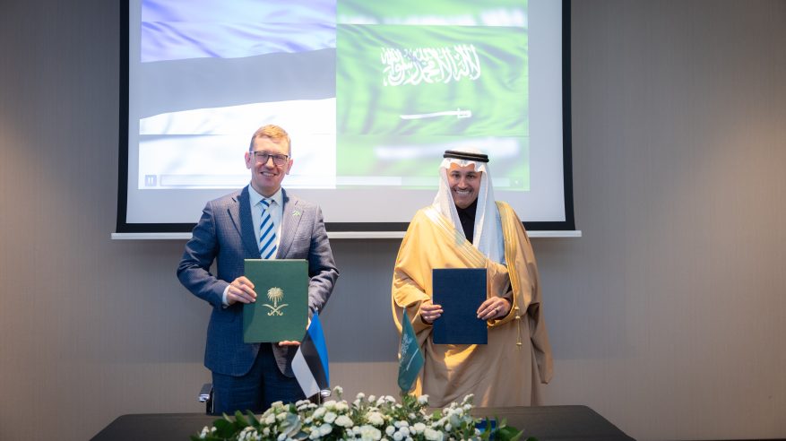 السعودية وإستونيا توقعان مذكرة تفاهم في مجال مستقبل أساليب النقل الحديثة