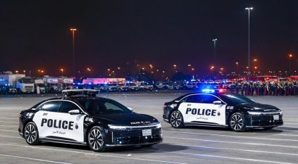 سيارات لوسيد تشارك لأول مرة في قوات أمن الحج