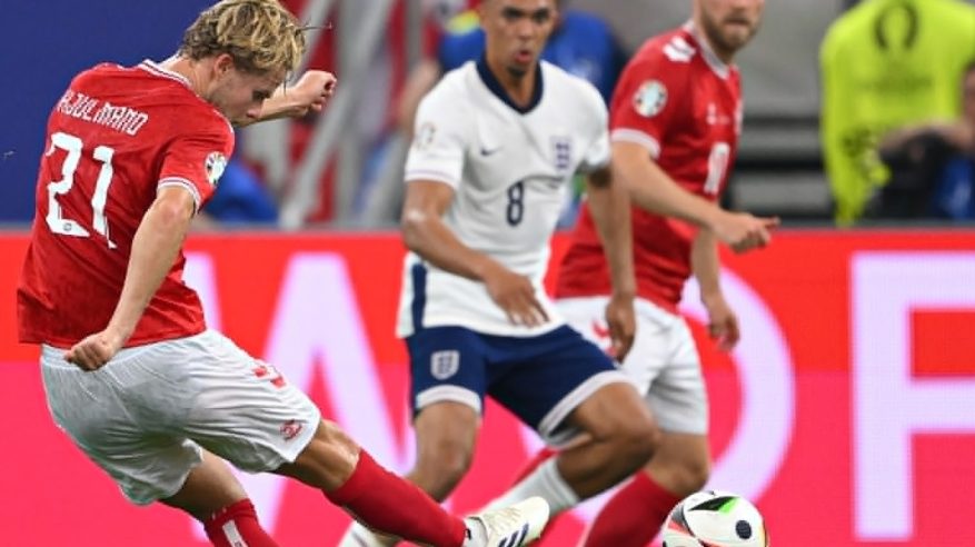 منتخب إنجلترا يسقط في فخ التعادل ضد الدنمارك