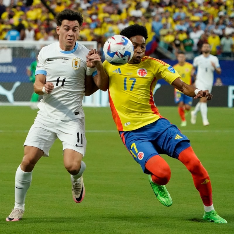 كولومبيا ضد أوروغواي