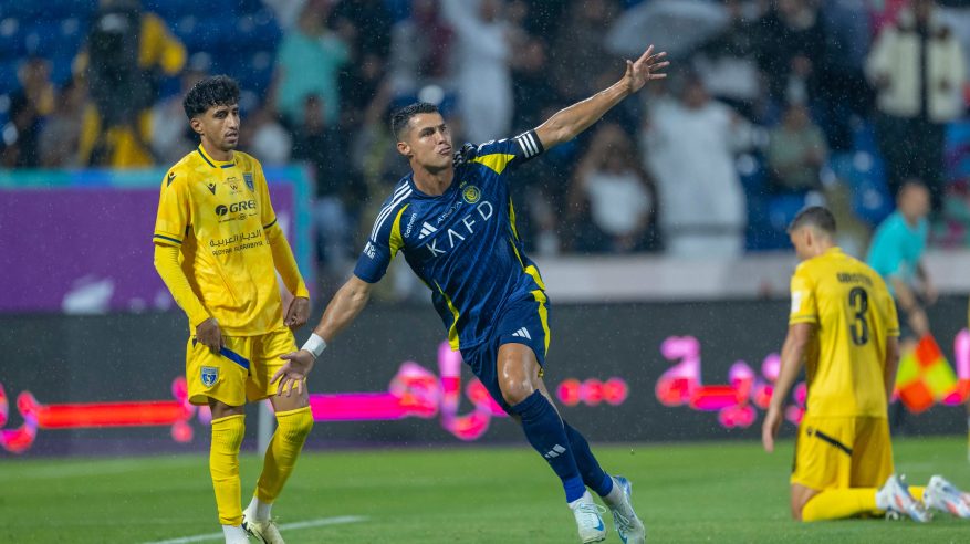 بثنائية أيمن يحيى ورونالدو .. النصر يضرب موعدًا مع الهلال بنهائي السوبر السعودي