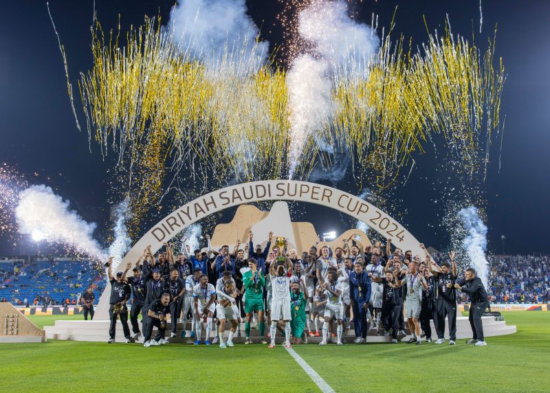 تتويج الهلال - بـ كأس الدرعية لـ السوبر السعودي - الهلال والنصر