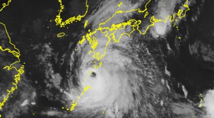 إعصار شانشان يقترب من كيوشو.. واليابان تصدر أعلى تحذيراتها الطارئة