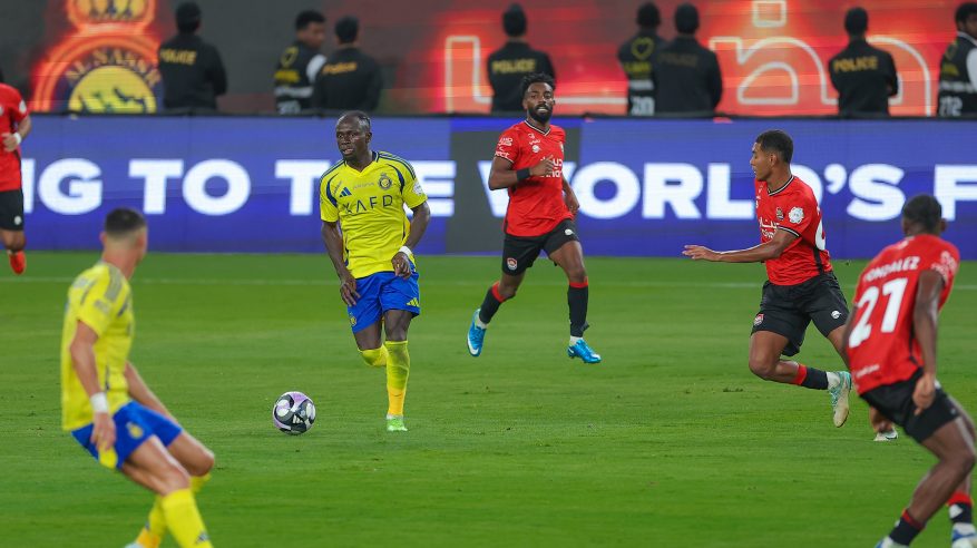 النصر يحبط جماهيره بالتعادل مع الرائد