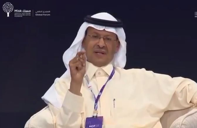 عبدالعزيز بن سلمان: هذا منتهى النرجسية التي يجب أن نتخلى عنها