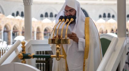 خطيب المسجد الحرام: اجتنبوا الفوضى والعبث وابتعدوا عن الخلاف والتلاسن بالعبارات