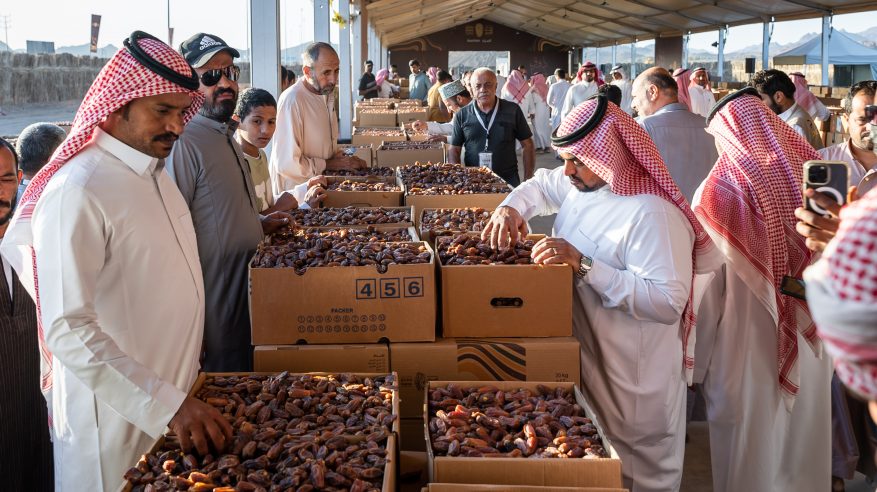 “جلسات تفاعلية” مع الطُّهاة بسوق مهرجان العلا للتمور