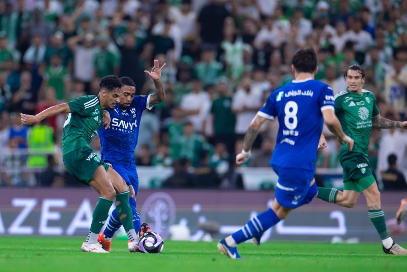 الأهلي ضد الهلال