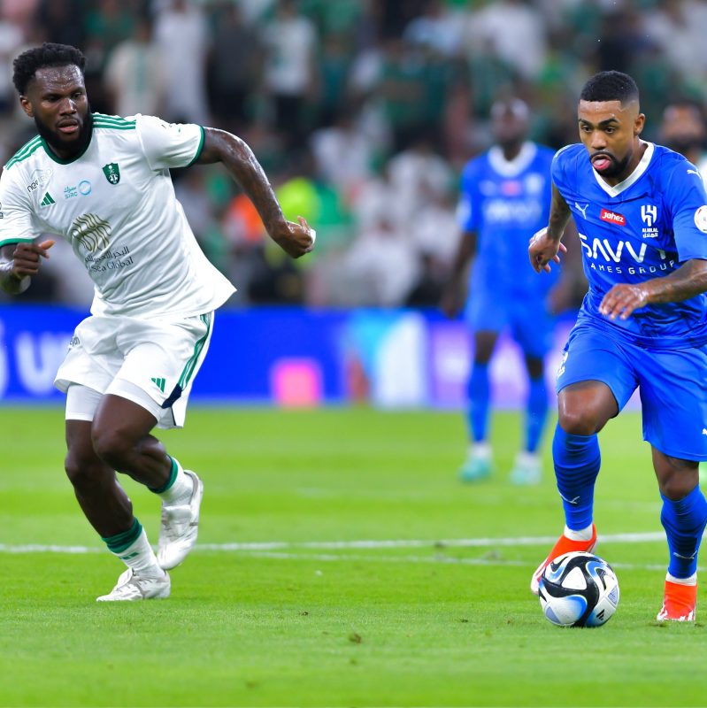 الأهلي ضد الهلال