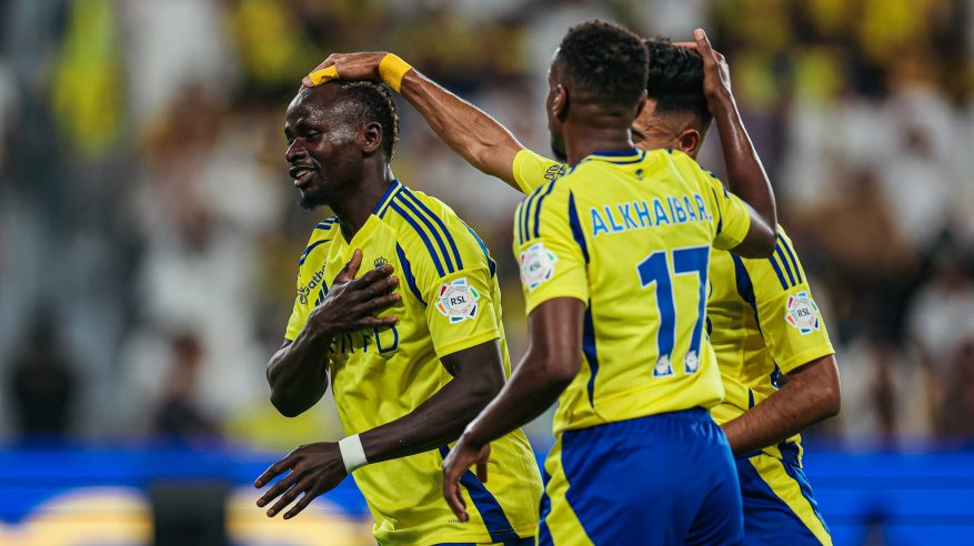 النصر يواصل انتصاراته بثلاثية في شباك العروبة