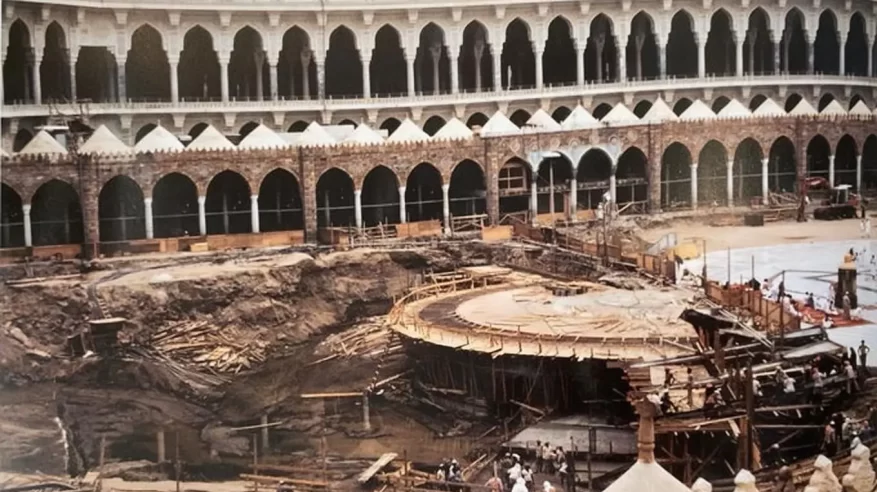 رحلة بصرية عبر العصور لمراحل تطور وعمارة المسجد الحرام