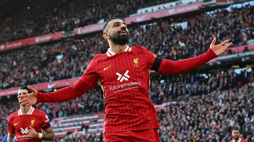 محمد صلاح يقود هجوم ليفربول ضد لايبزيج