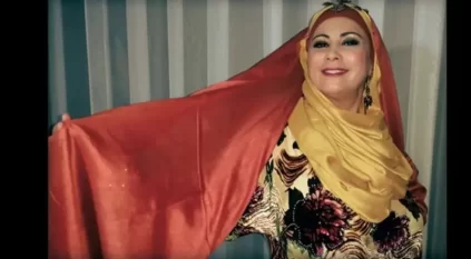 فنانة شهيرة تصفع زميلتها في حفل زفاف!