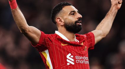 هل يُلمح محمد صلاح لمغادرة ليفربول؟